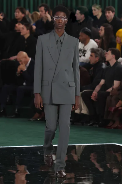 Look 6